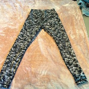 Lululemon Wonder Under leggings Aerify Jacquard